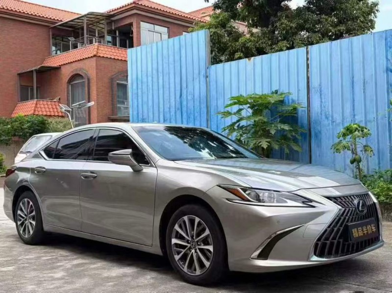 东莞23年雷克萨斯ES2