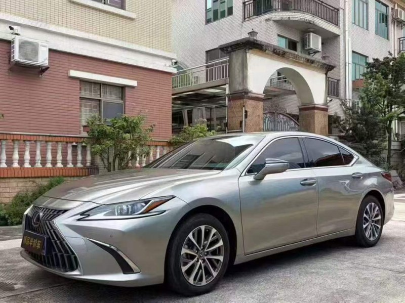东莞23年雷克萨斯ES3