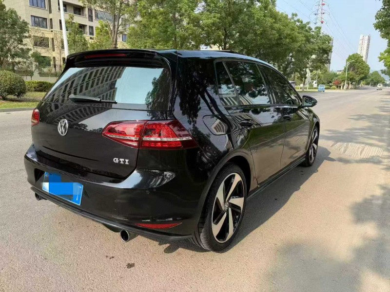 徐州18年大众高尔夫6