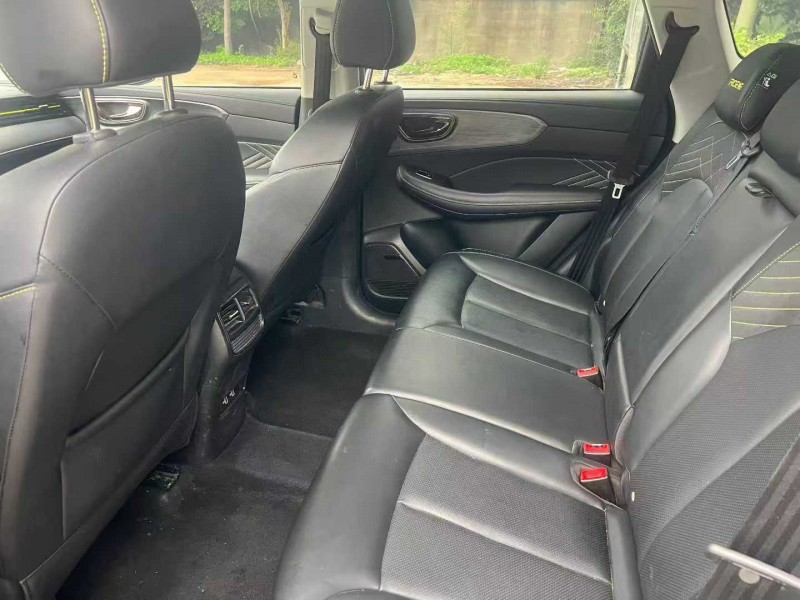 徐州21年荣威RX58