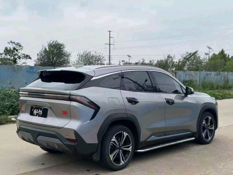 东营23年吉利银河8