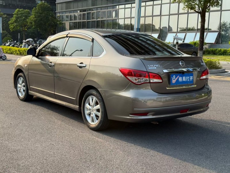 东莞16年日产轩逸8