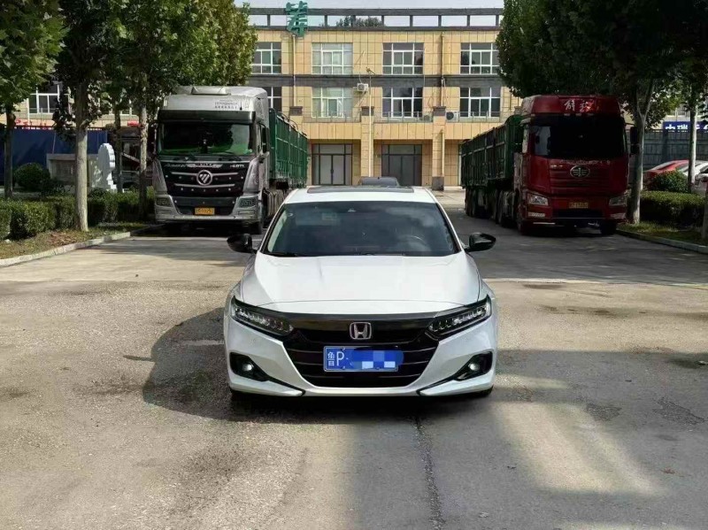 淄博22年本田雅阁1
