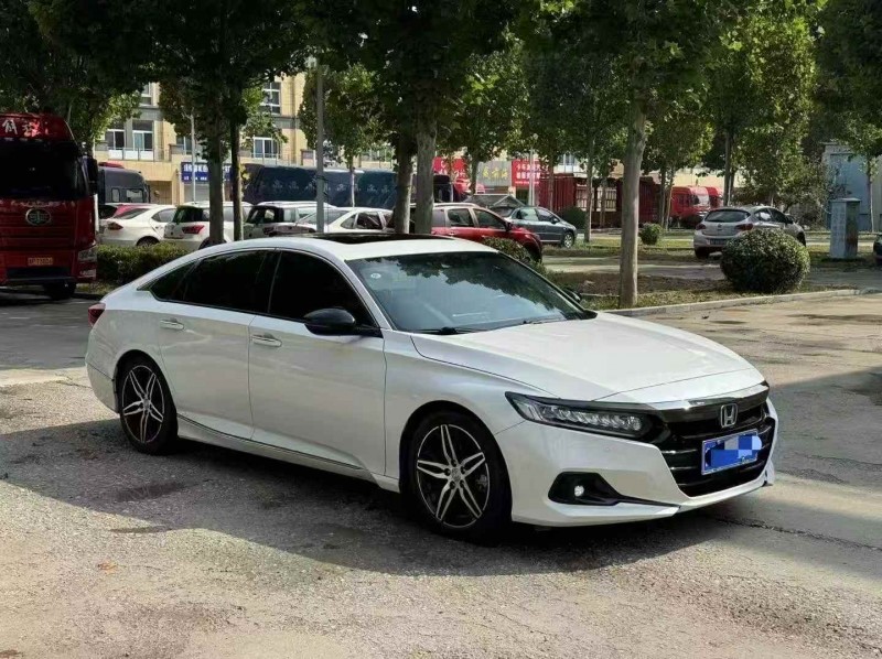 淄博22年本田雅阁3