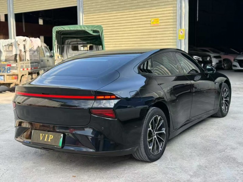 深圳23年小鹏汽车p78