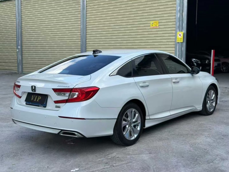 茂名19年本田雅阁8