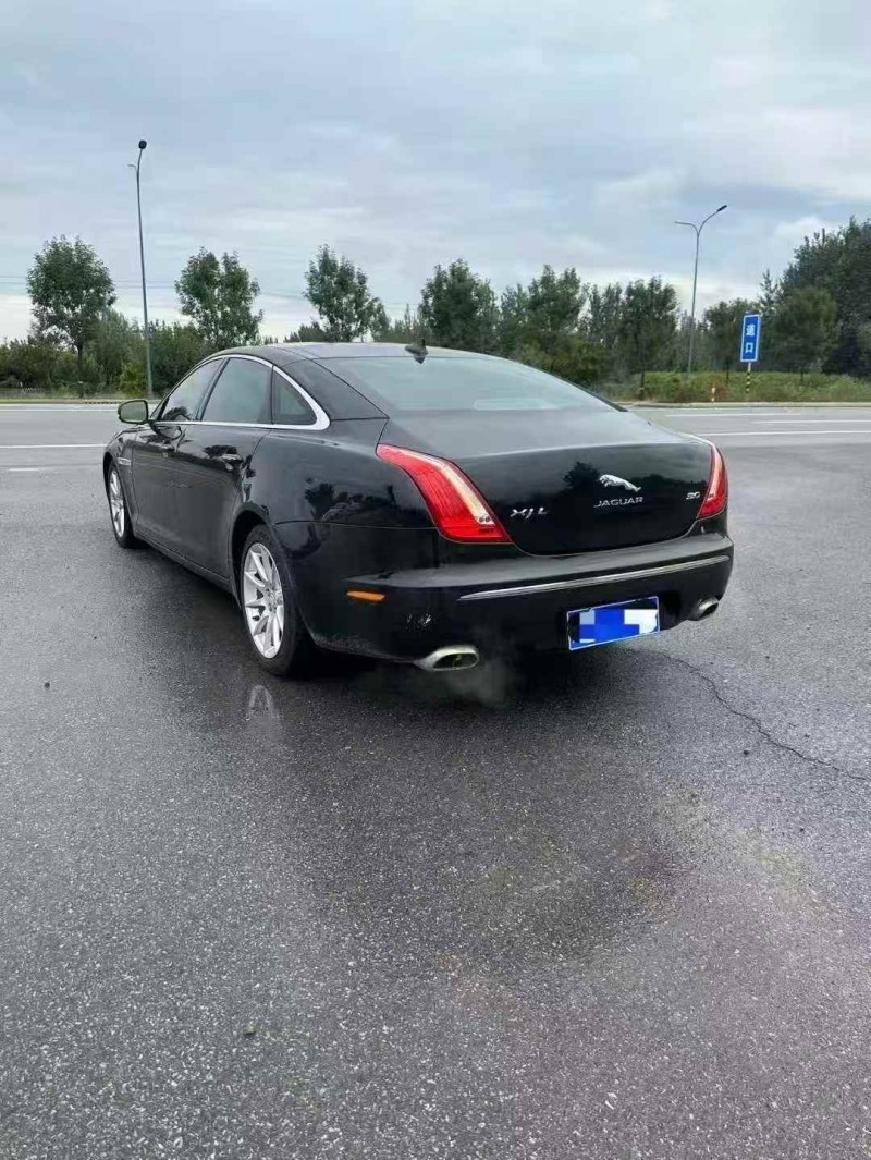 唐山16年捷豹XJL8
