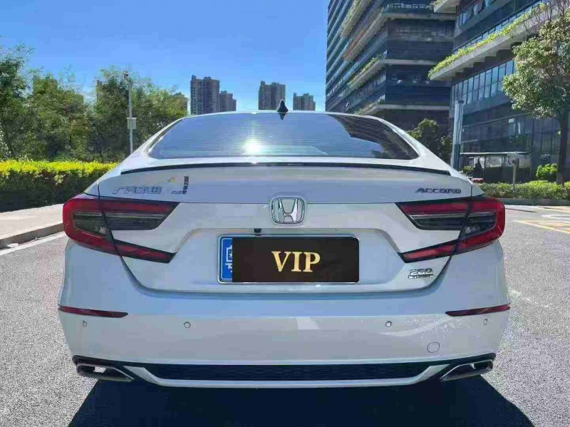 东莞23年本田雅阁9