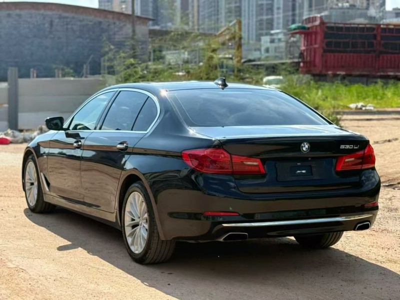 茂名18年宝马5系4