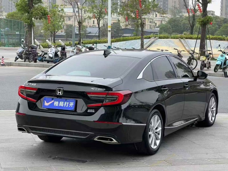 东莞23年本田雅阁8