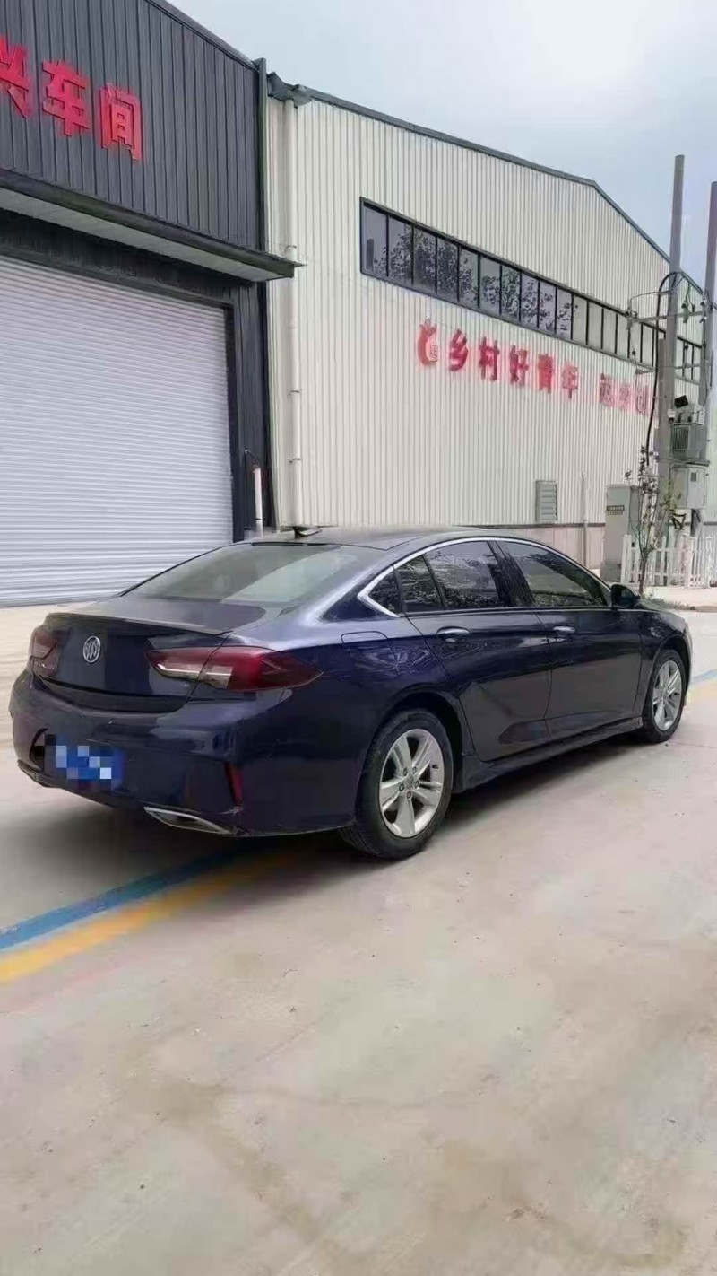 菏泽20年别克君威8