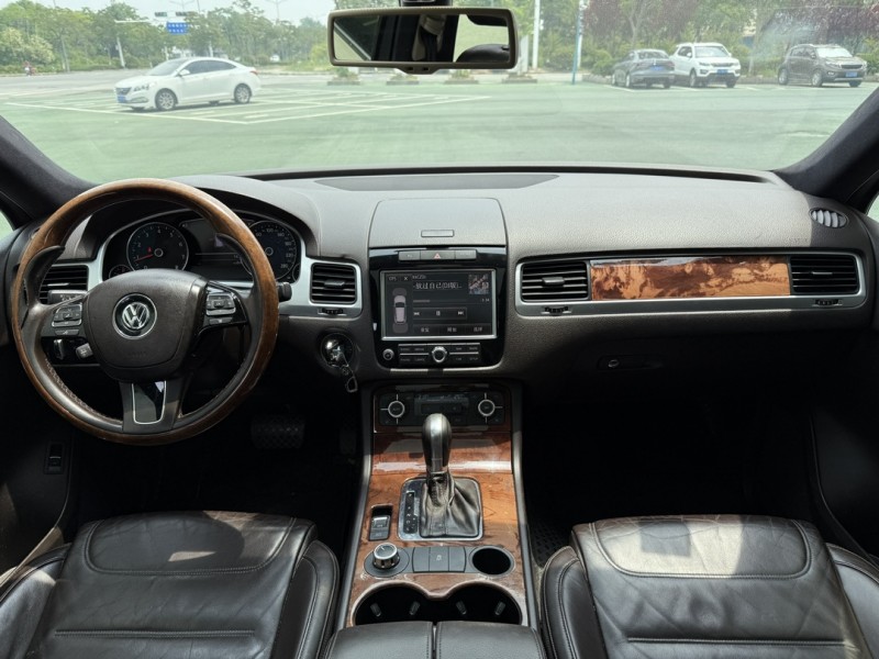 盐城11年大众途锐7