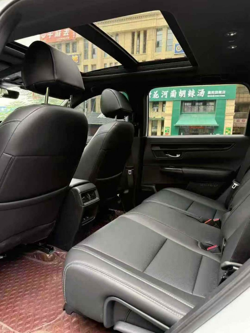 襄阳25年本田CRV9