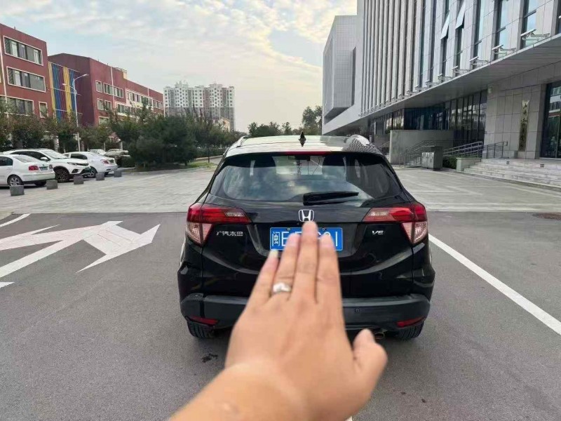 聊城15年本田缤智7