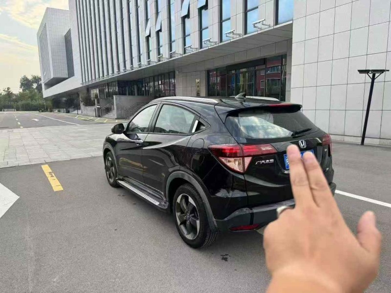 聊城15年本田缤智9