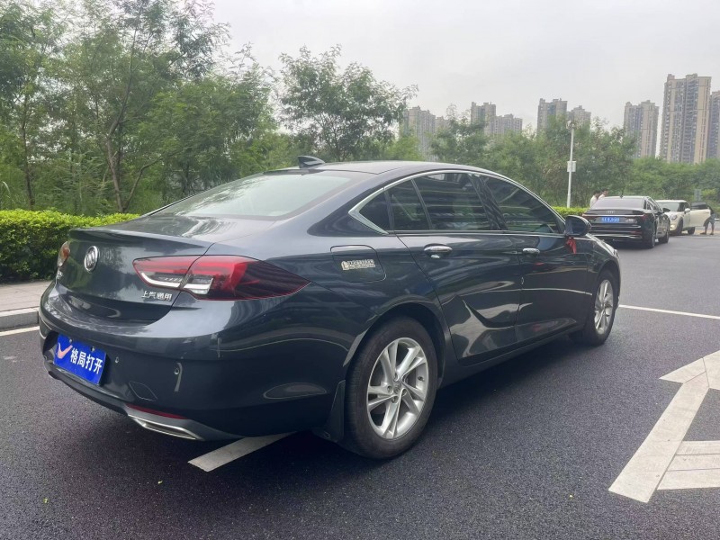 东莞20年别克君威7