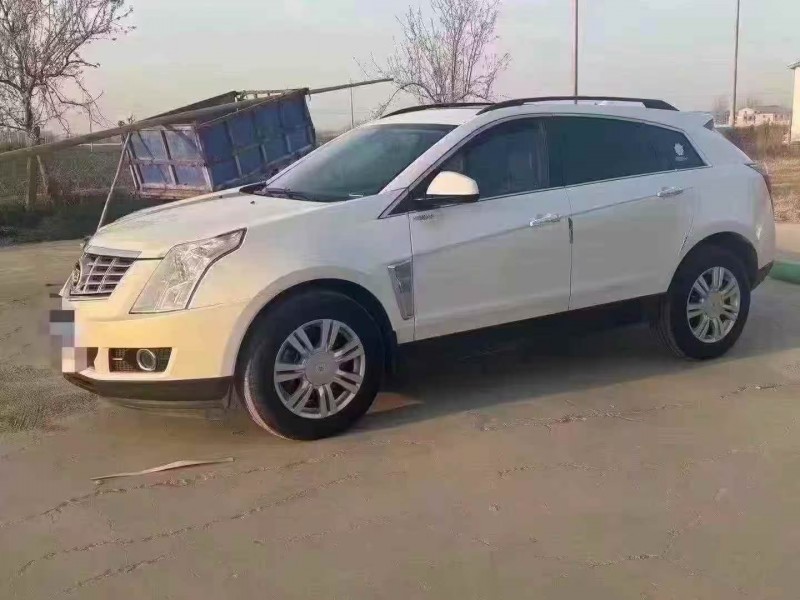 菏泽15年凯迪拉克SRX3