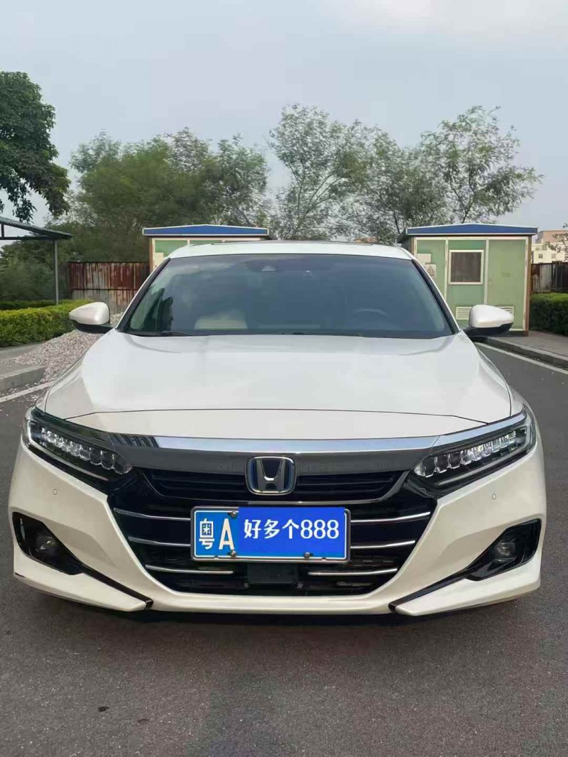 东莞22年本田雅阁1