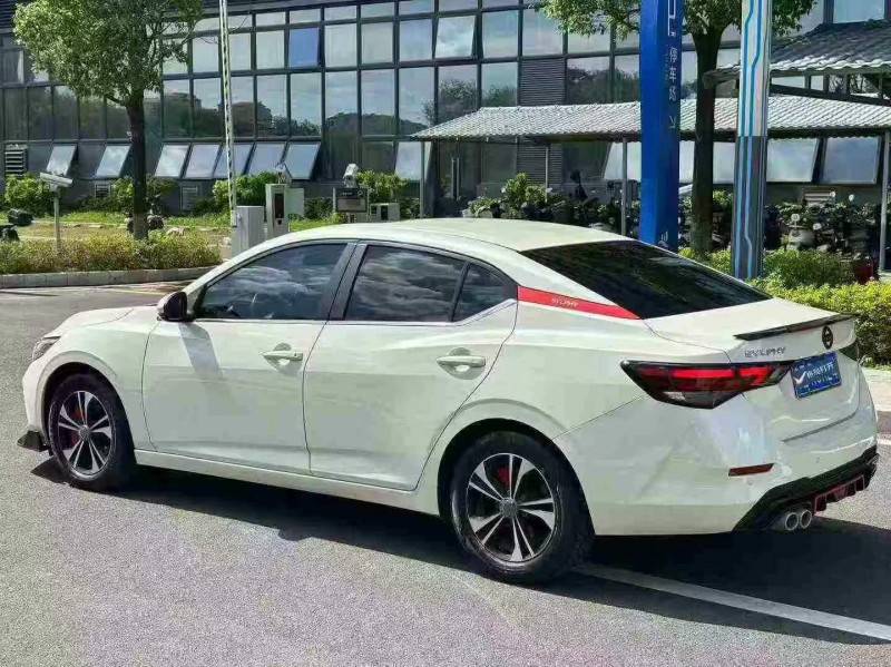 东莞22年日产轩逸8