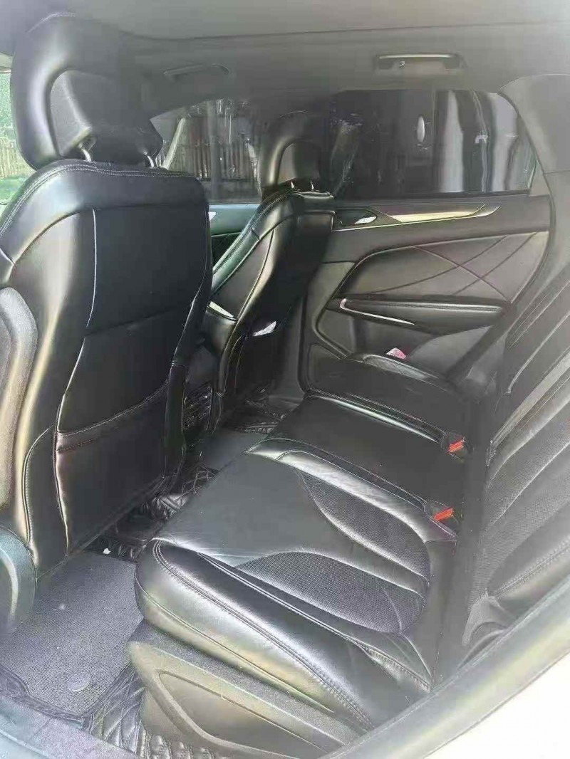 潍坊18年林肯MKC4