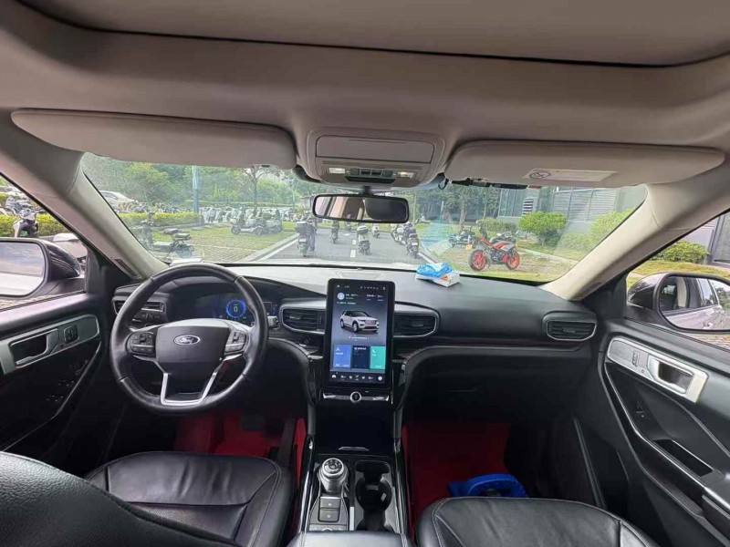 东莞21年福特探险者4