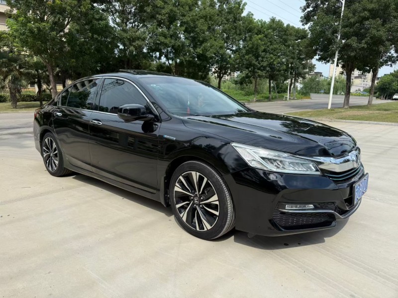 徐州18年本田雅阁3