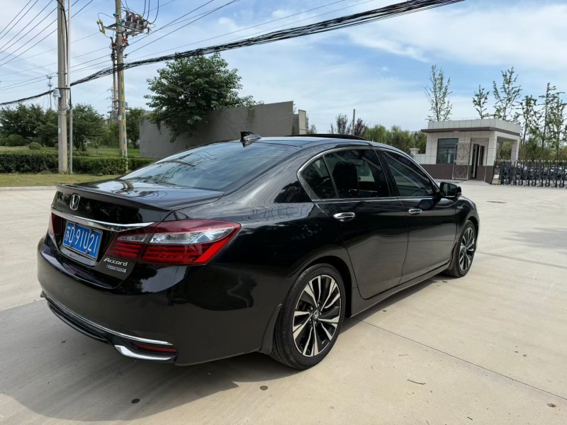 徐州18年本田雅阁5