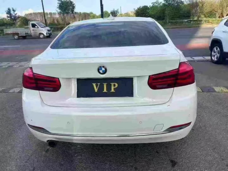 宁波16年宝马3系9