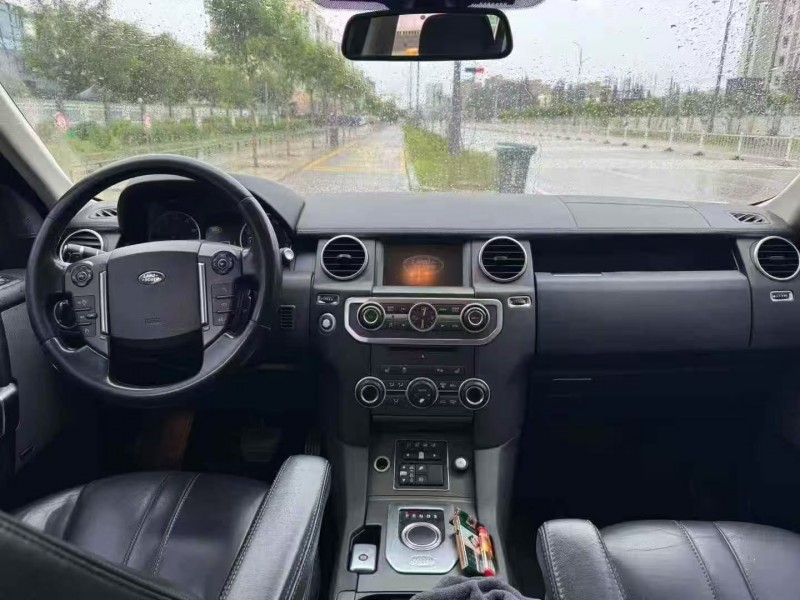 张家口16年路虎发现6