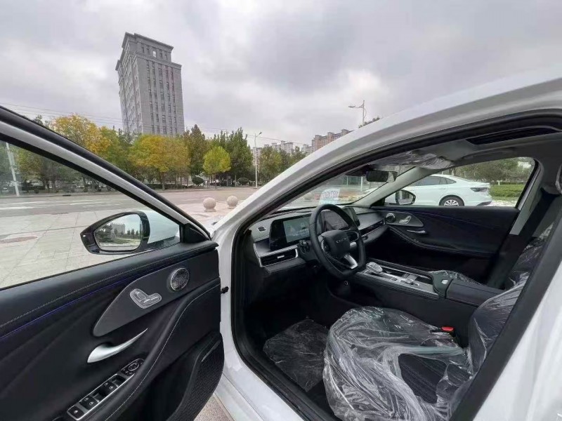 秦皇岛25年奇瑞风云4