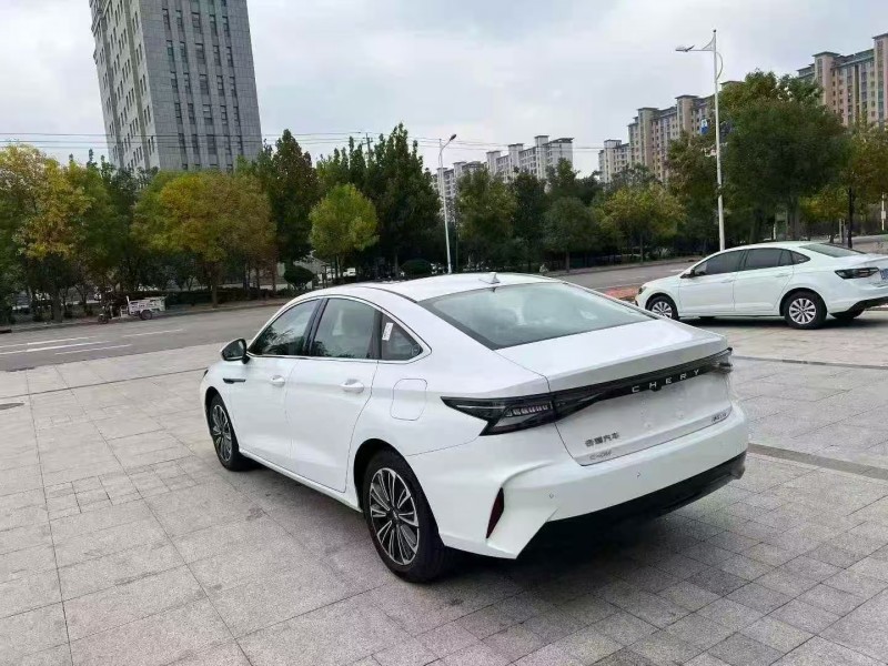 秦皇岛25年奇瑞风云8