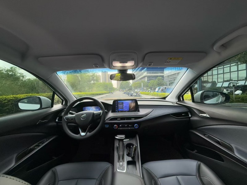 东莞24年别克微蓝6