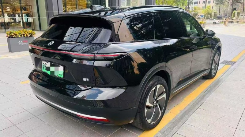 深圳25年蔚来ES68