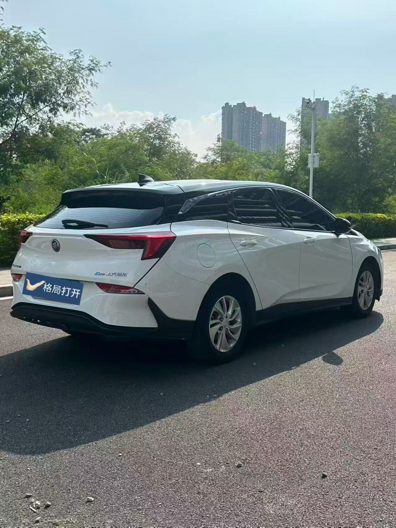 东莞22年别克微蓝7