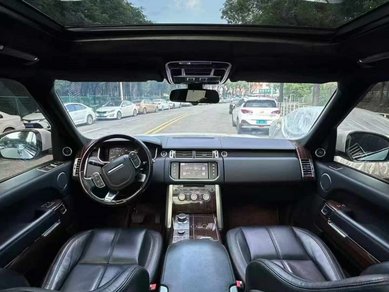 深圳16年路虎揽胜行政7