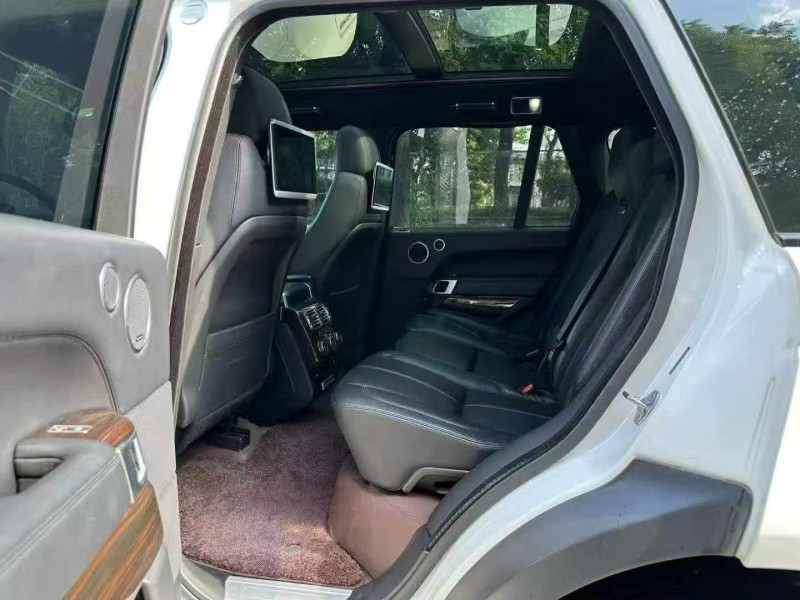 深圳16年路虎揽胜行政8