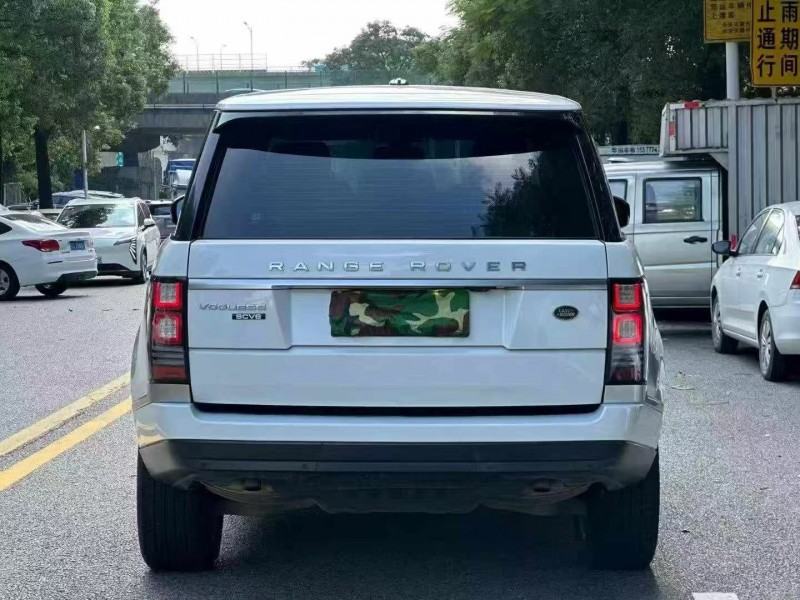 深圳16年路虎揽胜行政9