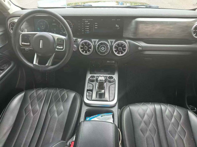 潍坊20年长城汽车坦克5