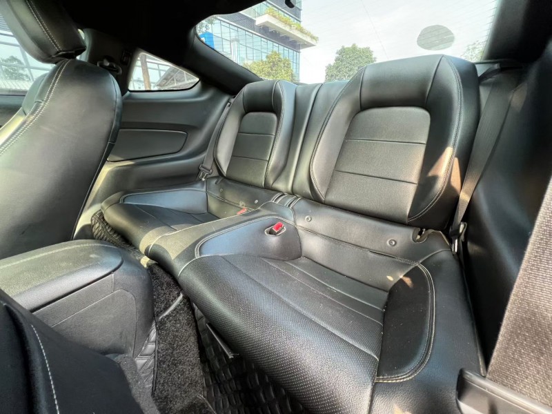 东莞17年福特野马5