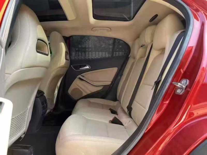 东莞18年奔驰GLA6