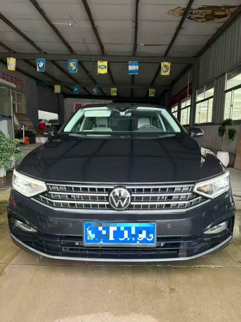 青岛23年大众迈腾1