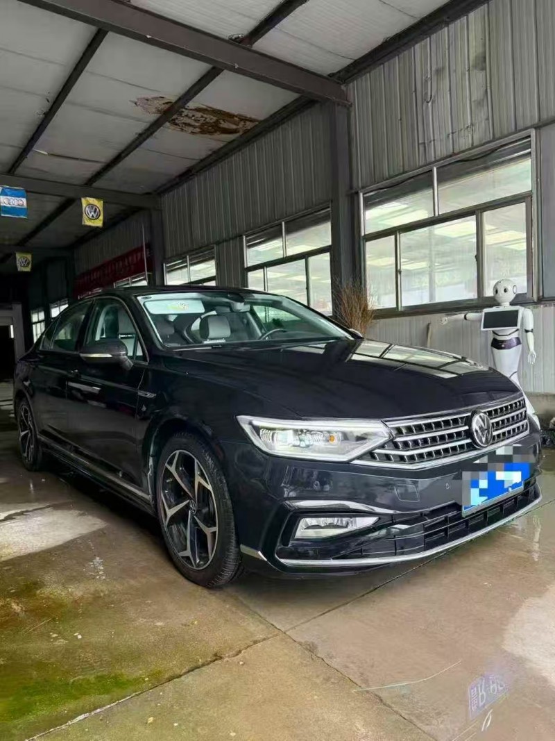 青岛23年大众迈腾3