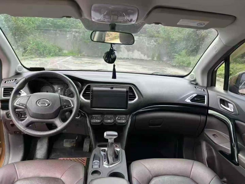 襄阳16年传祺GS48