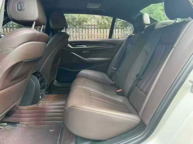 东莞20年宝马5系5