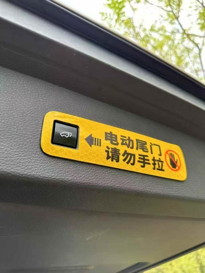 枣庄22年丰田塞纳6