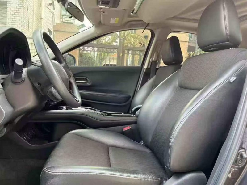 东莞20年本田缤智5