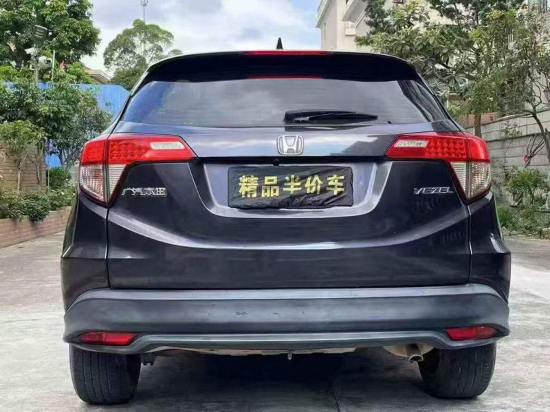 东莞20年本田缤智8