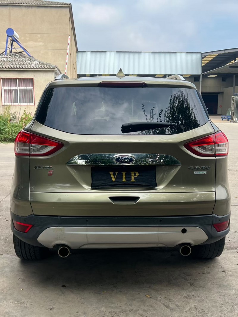 徐州15年福特翼虎9