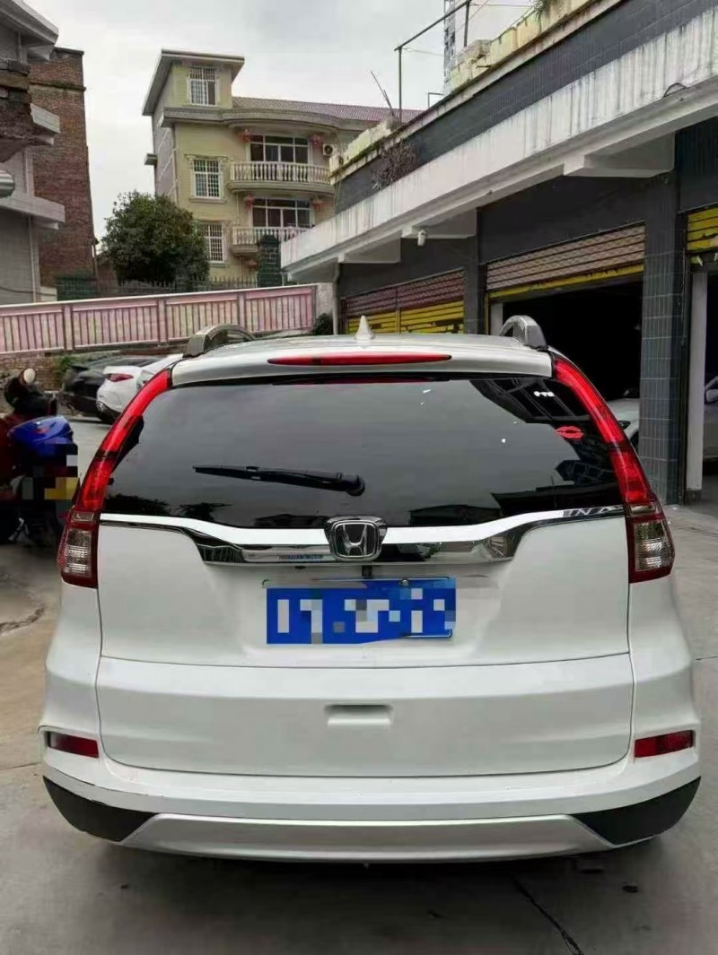 菏泽16年本田CRV9