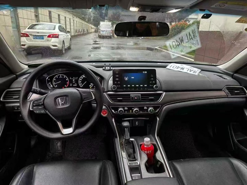 济南21年本田雅阁6